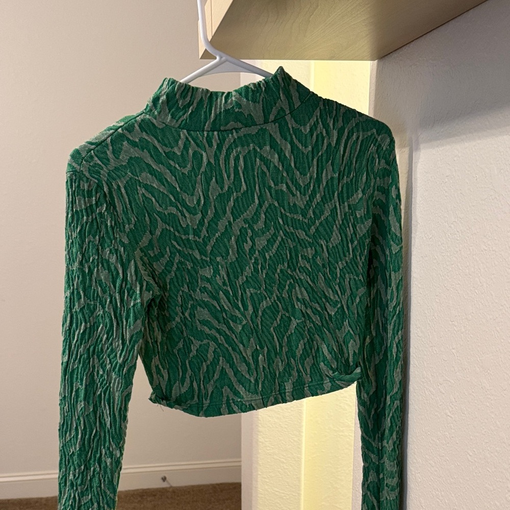 ZARA Green Patterned Long Sleeve Top